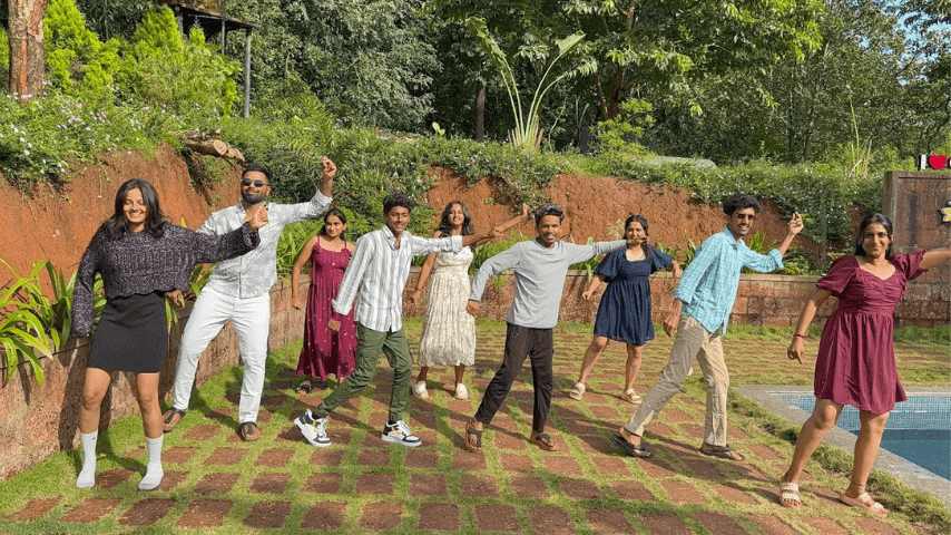 Read more about the article weekday group package